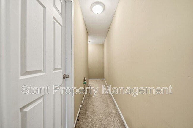 Building Photo - 2536 Adams Ave