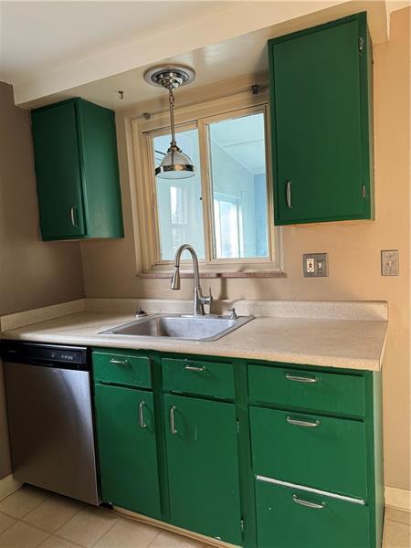 Building Photo - 231 Jonquil Pl