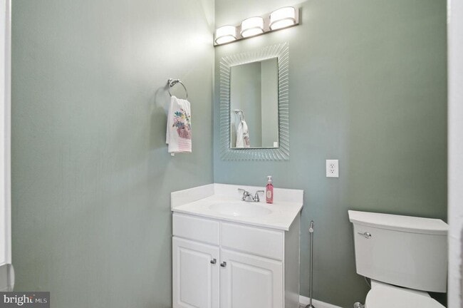 Building Photo - 1514 Long Dr Ct