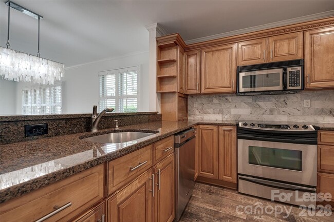 Building Photo - 646 Portside Dr