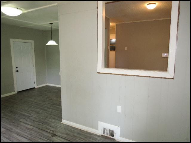 Building Photo - 1020 Towering Oaks Dr