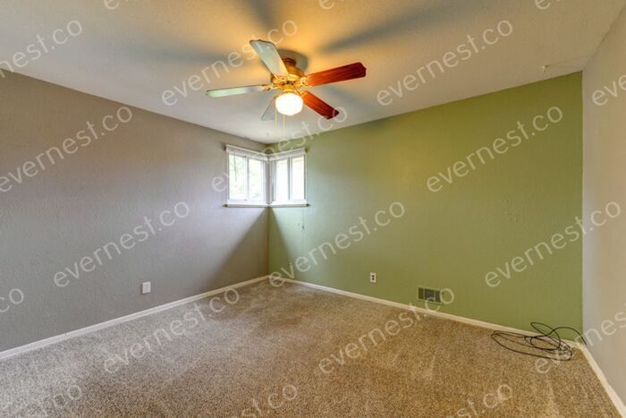 Building Photo - 3191 Troy St