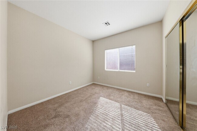 Building Photo - 3766 Port Ritchey St