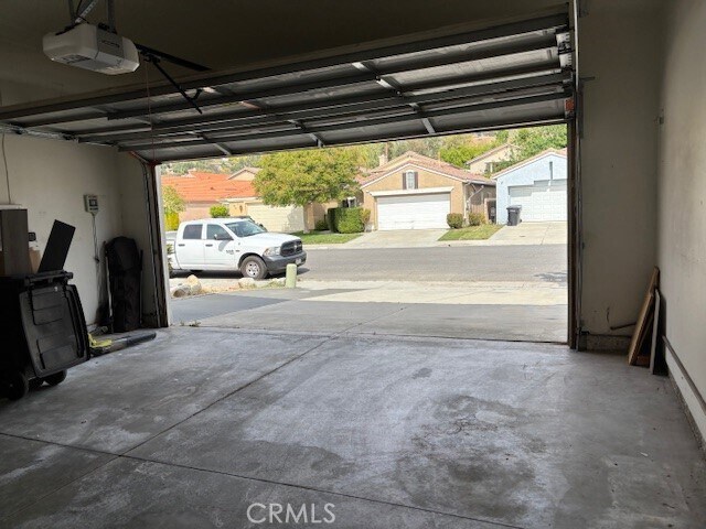 Building Photo - 904 Bergamo Ave