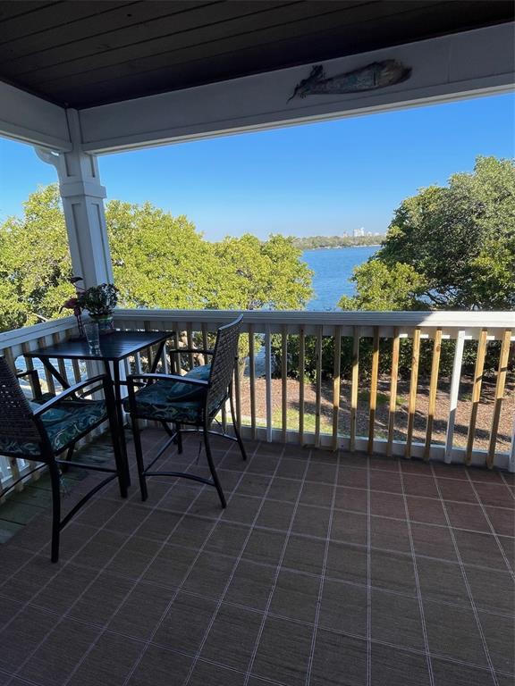 Building Photo - 249 Pompano Dr SE