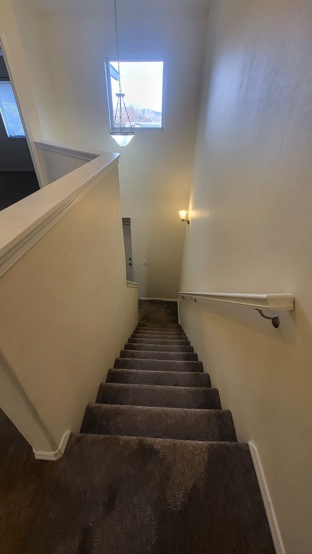 Building Photo - 1383-1385 SW 27th Street