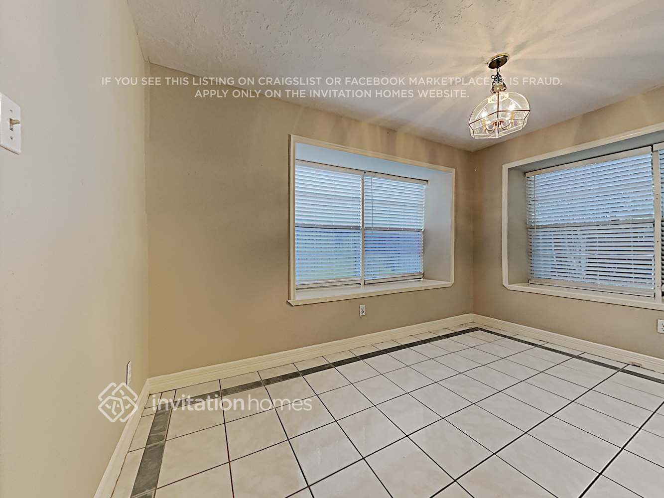 Building Photo - 9922 Appleridge Dr