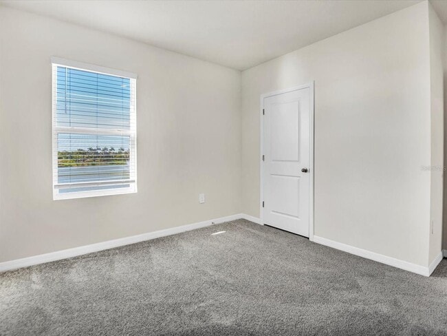 Building Photo - 12537 Night View Dr