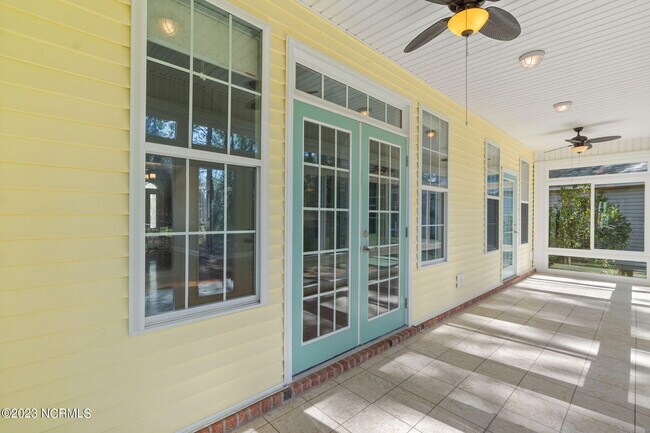 Building Photo - 3929 Harmony Cir