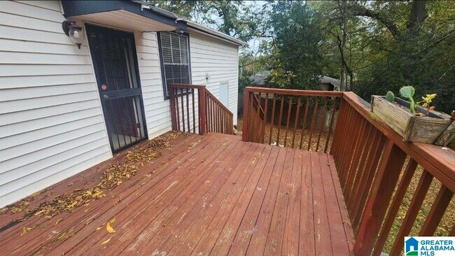 Building Photo - 361 Roebuck Dr