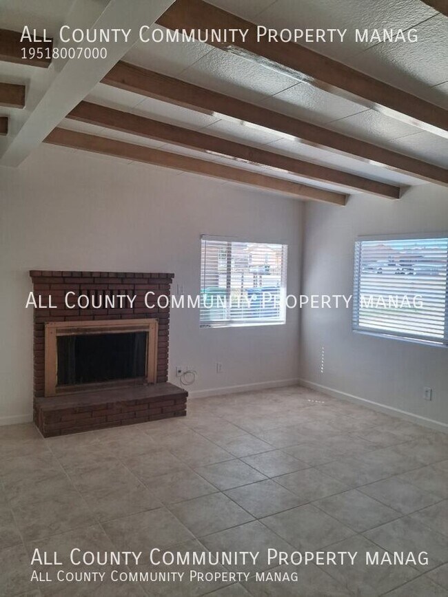 Building Photo - 6377 Hermosa Ave