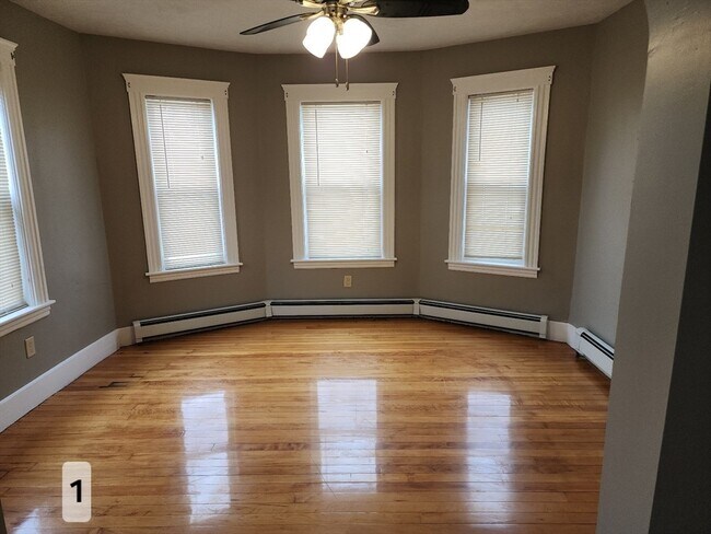 Building Photo - 23 Windham St