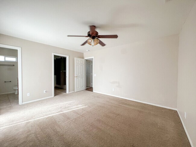 Building Photo - FANTASTIC HOME IN INDIAN COVE