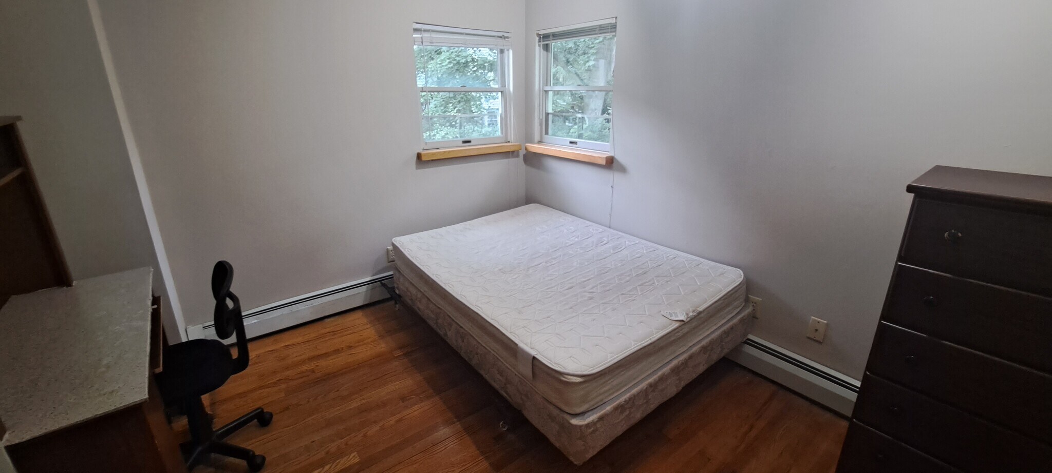 Building Photo - 119 Stewart Ave