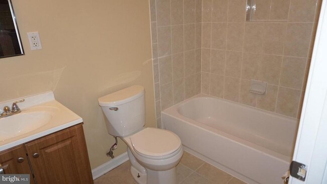 Building Photo - 8105 Legation Rd