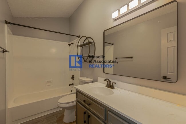 Building Photo - 2 Bed/2 Bath in Northtown Subdivision