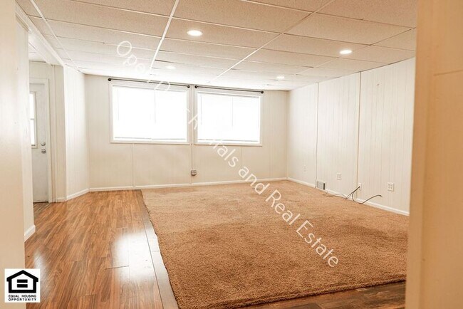 Building Photo - 17425 IN-37