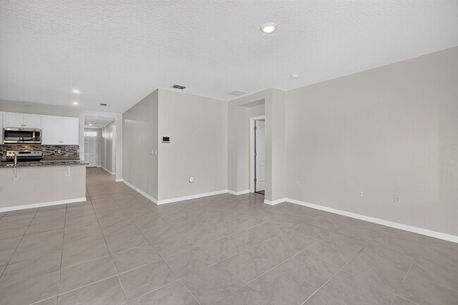 Building Photo - 537 Talisi Lp