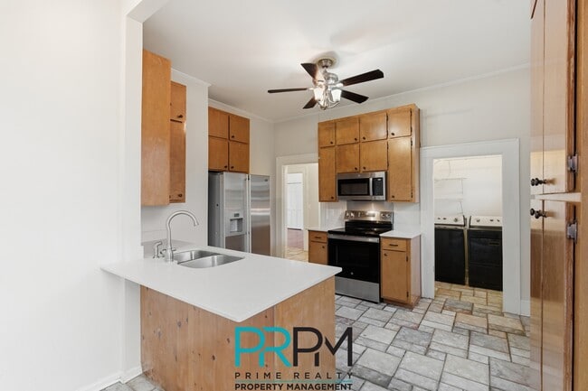 Building Photo - 180 Connecticut Ave