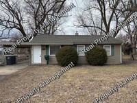 Building Photo - Three Bed Hobart Ranch