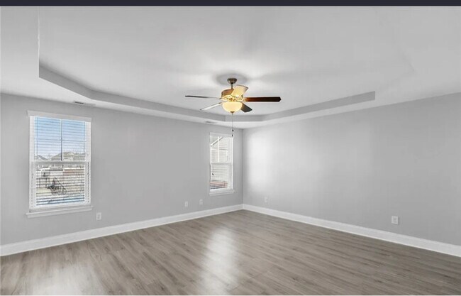 Building Photo - 908 Liberty Ln