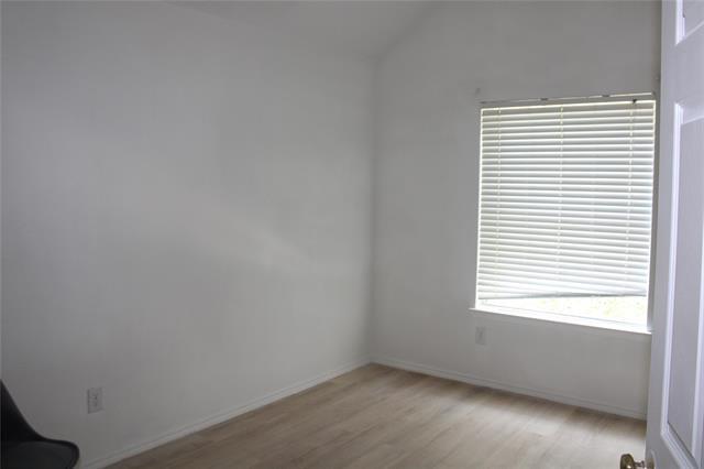Building Photo - 1608 Broadmoor Dr