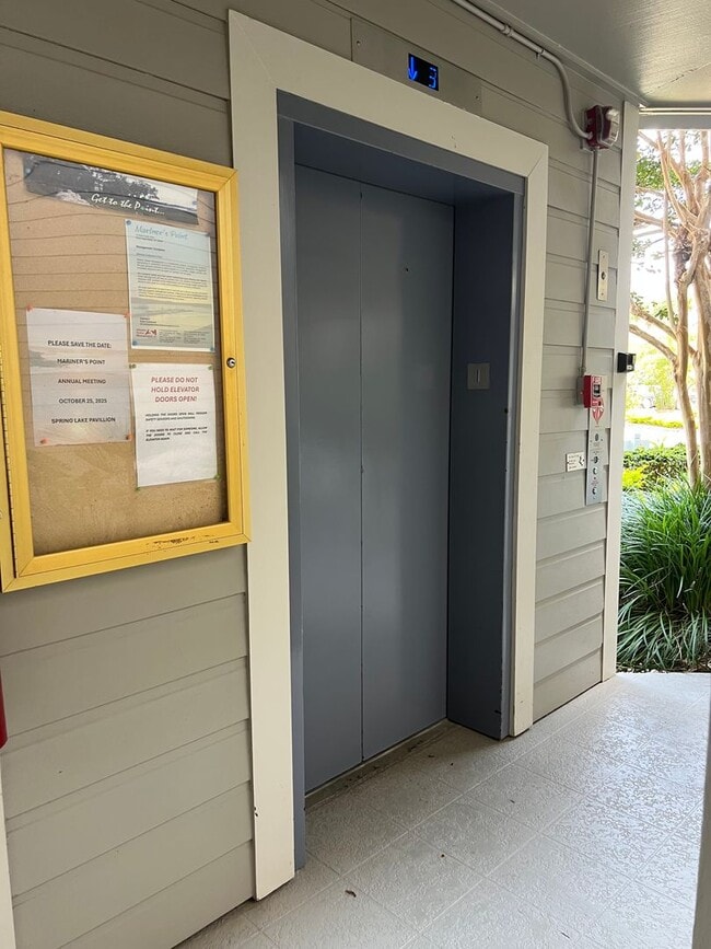 Building Photo - Furnished Waterfront Condo in Hilton Head Plantation - Mariners Pt