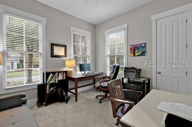 Building Photo - 19 Mahalo Ln