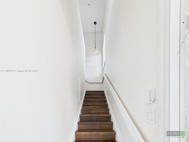 Building Photo - 112 Lighthouse Cir