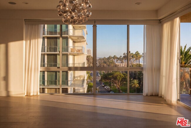 Building Photo - 515 Ocean Ave