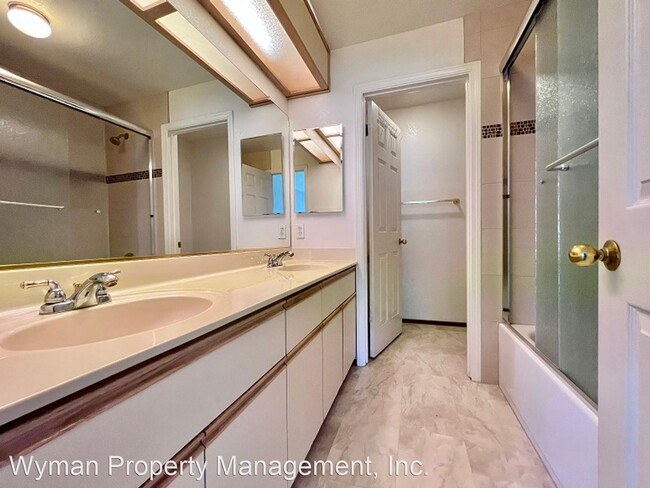 Building Photo - 2 br, 2.5 bath House - 36 Valley Club Circle