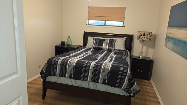 Building Photo - 2910 Wacos Dr