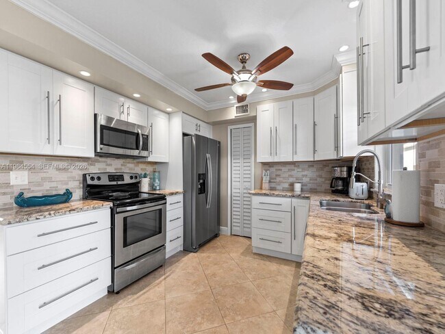 Building Photo - 40 High Point Rd