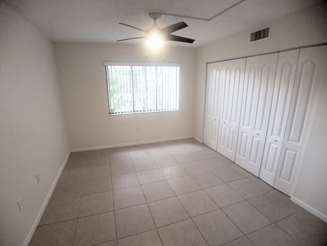 Building Photo - Cozy 1/1 Condo for rent at Wimbledon Park Close to Downtown Orlando.