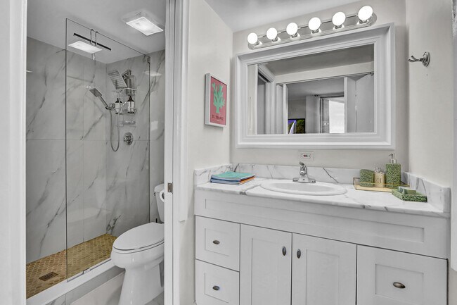 Building Photo - 2000 Presidential Way