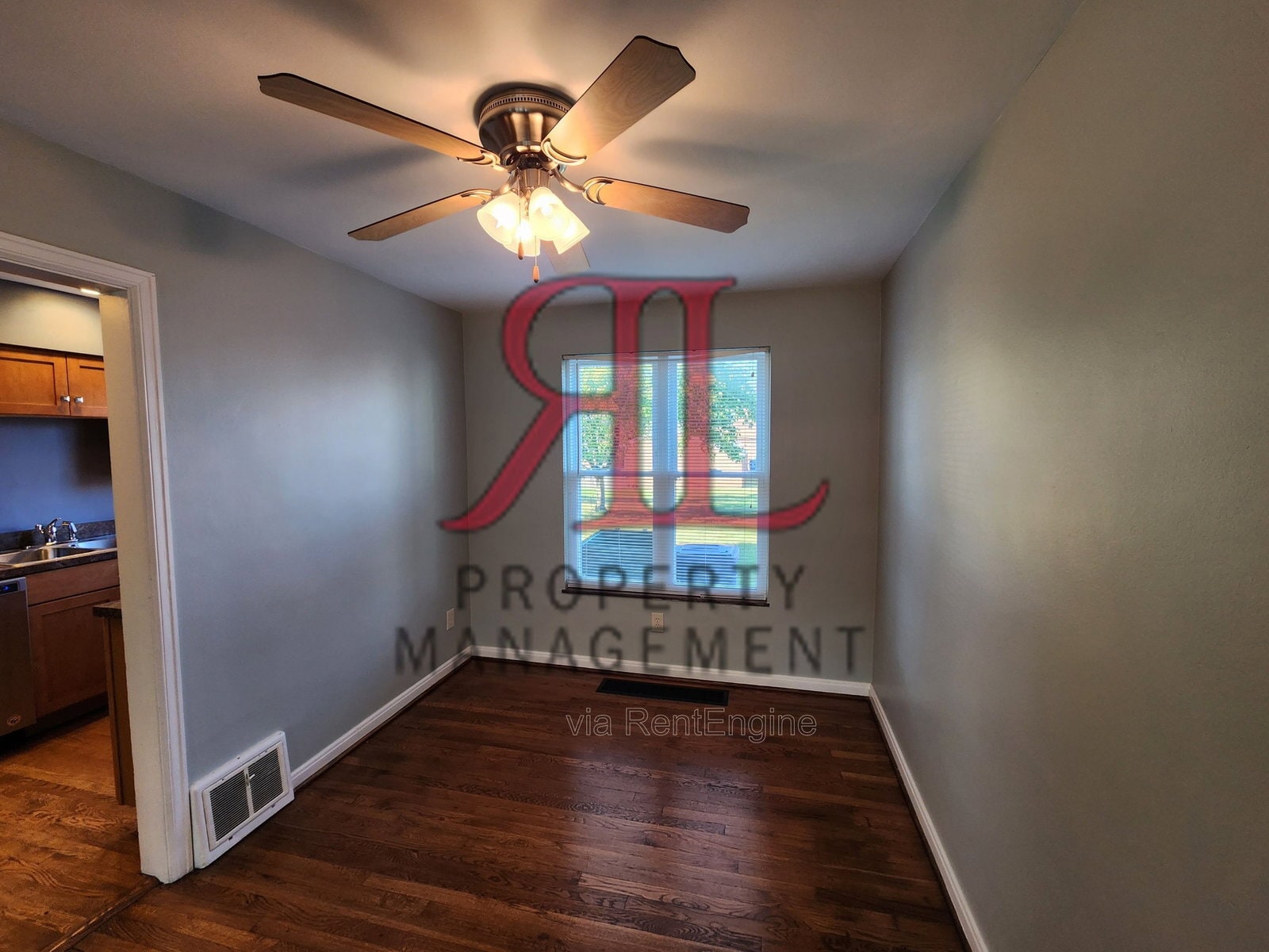 Building Photo - 624 Chatham Rd