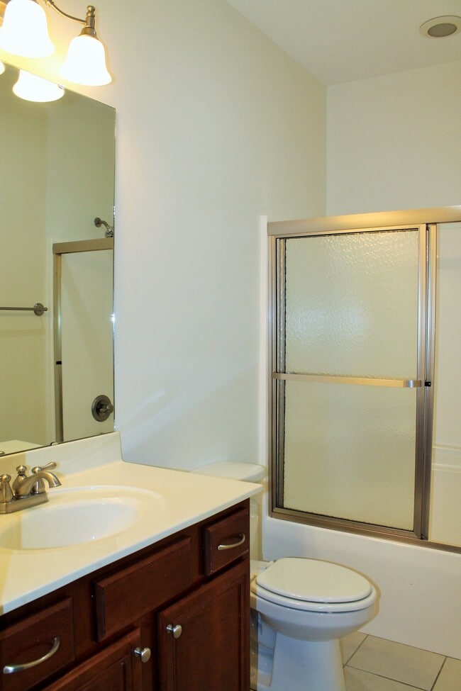 Building Photo - 33 Elk Ridge Ln