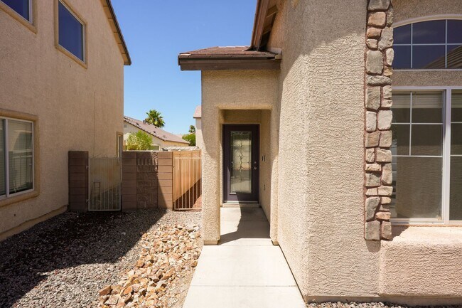 Building Photo - 5313 Wild Sunflower St