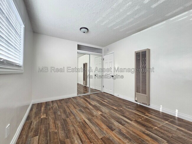 Building Photo - 1745 W 165th Pl