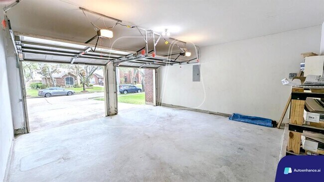 Building Photo - 911 Tyler Run