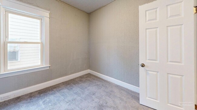 Building Photo - 3465 W.56th