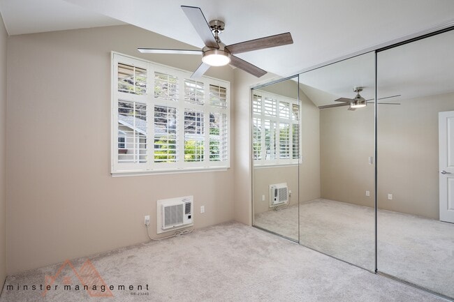 Building Photo - 7080 Hawaii Kai Dr