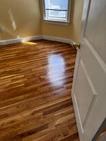 Building Photo - 52 Intervale St