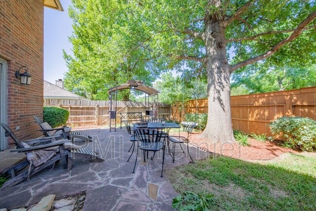 Building Photo - 471 Caviness Dr