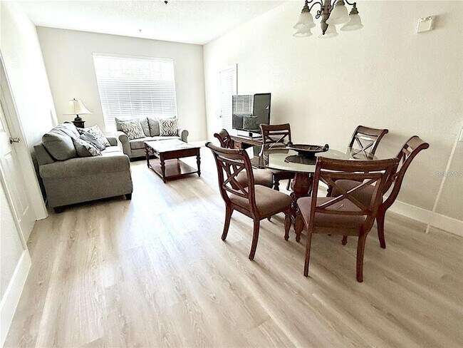 Building Photo - 4024 Breakview Dr