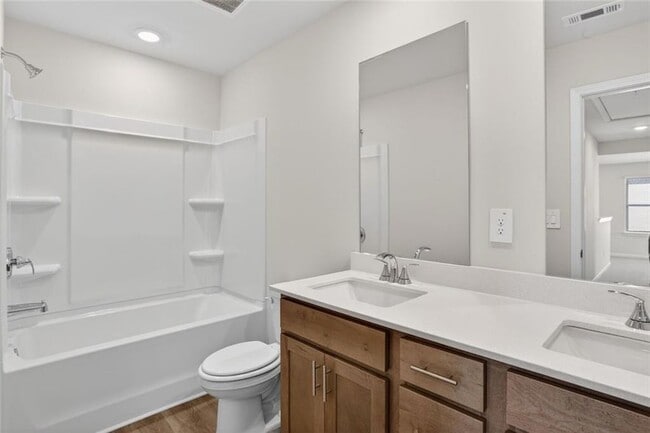 Building Photo - 6929 Winchester Pl