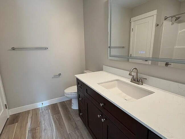 Building Photo - 3621 Sussex Dr