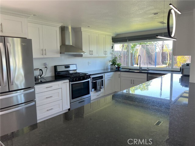 Building Photo - 24095 Marathon St