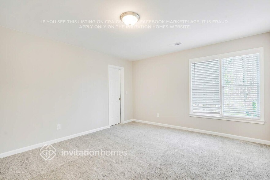 Building Photo - 7349 Timberline Way