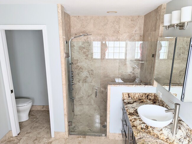 Building Photo - 22889 Sterling Lakes Dr